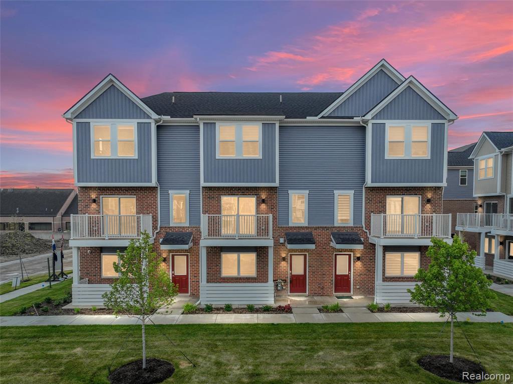 4837 Lismore Ln  , Troy, Michigan image 1