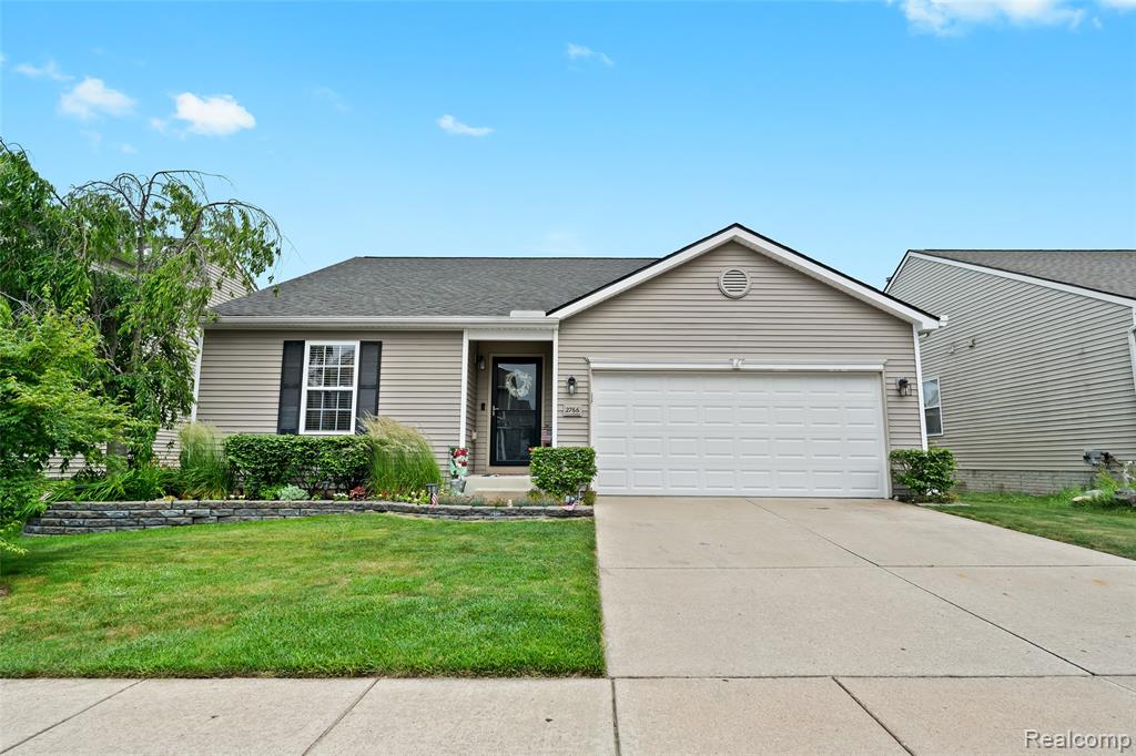 2766 Au Gres River Drive , Fowlerville, Michigan image 1