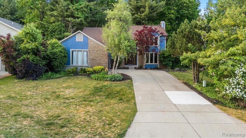 2696 Cedar Key Drive , Lake Orion, Michigan image 1