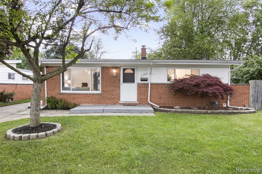 1702 Byron Avenue , Madison Heights, Michigan image 1
