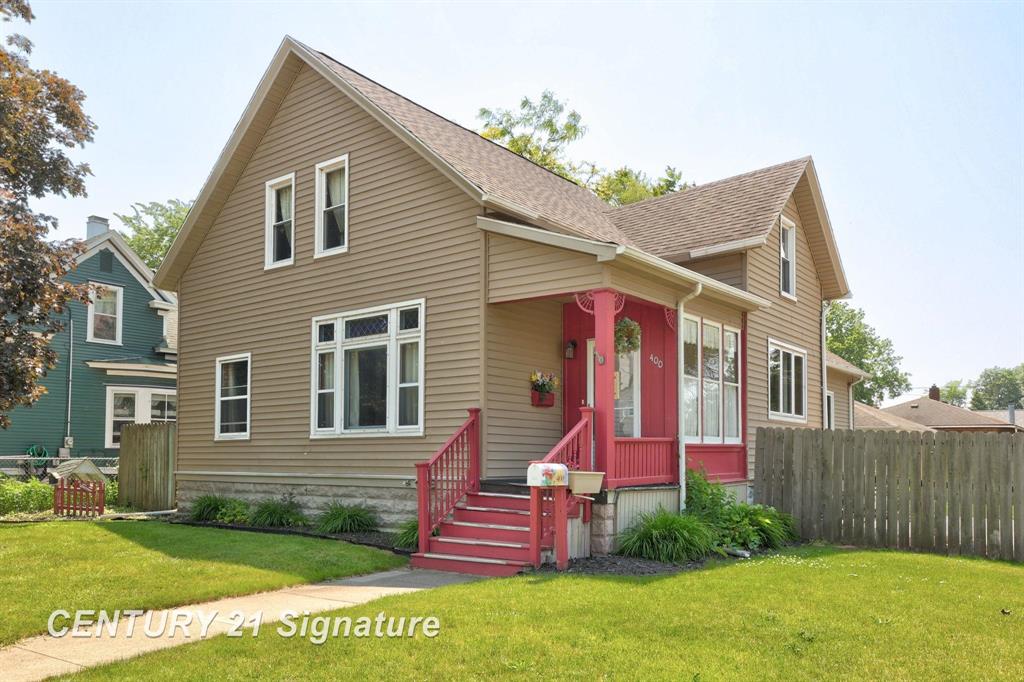 400 Woodside Lane , Bay City, Michigan image 1