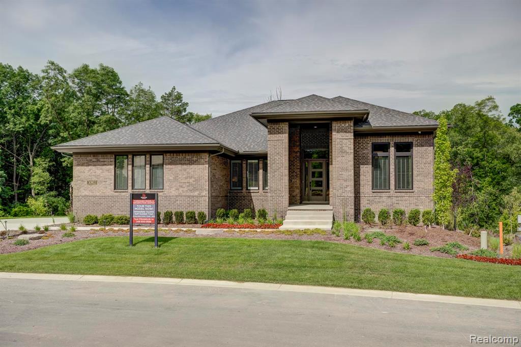 30803 Franklin Hills Court  #7, Farmington, Michigan image 1