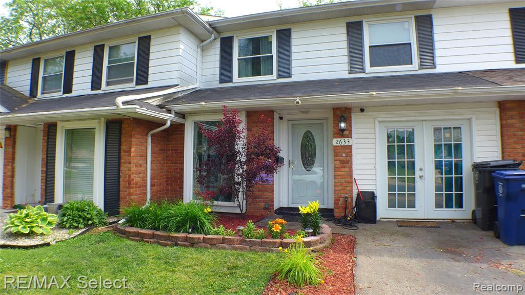 2633 Orchard Lane , Flint, Michigan image 1