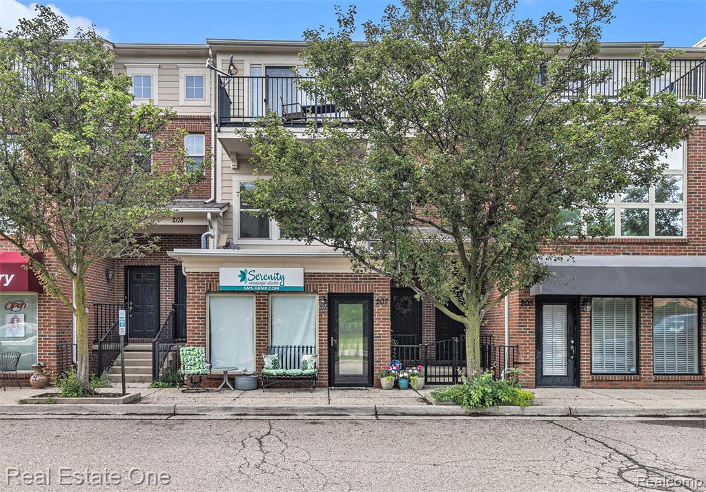 207 Legato Drive , Walled Lake, Michigan image 1