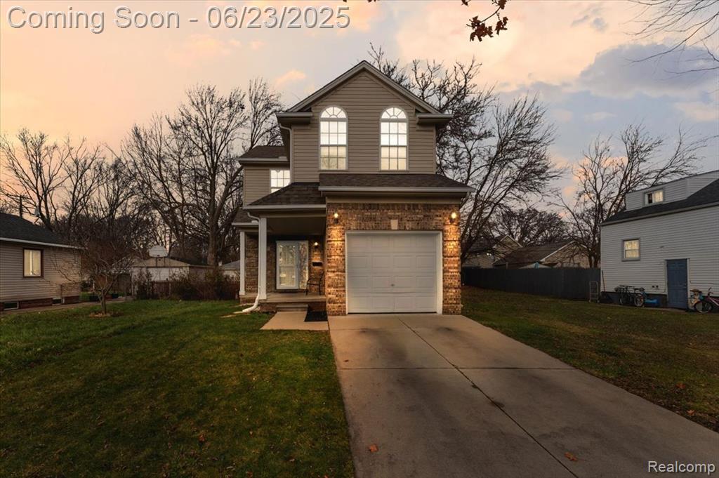 417 E Bernhard Avenue , Hazel Park, Michigan image 1