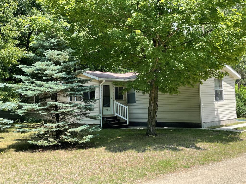 13250 Algoma Avenue Ne, Cedar Springs, Michigan image 1