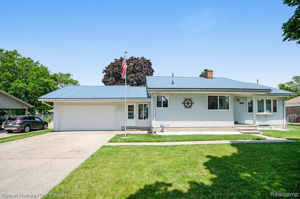 13370 Gerald Street , Gibraltar, Michigan image 1
