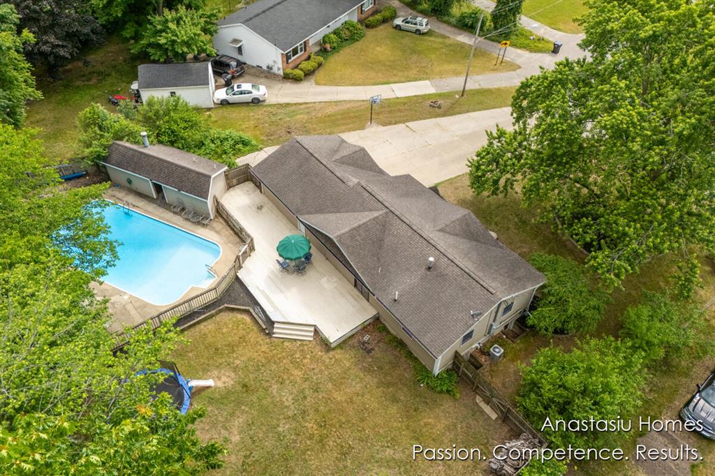7240 Pete Avenue , Jenison, Michigan image 1