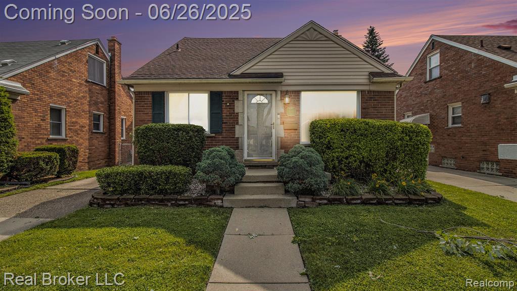 9269 Hubert Avenue , Taylor, Michigan image 1