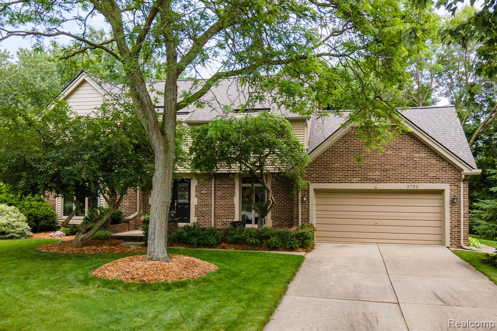 2732 Winter Park Court , Rochester Hills, Michigan image 1
