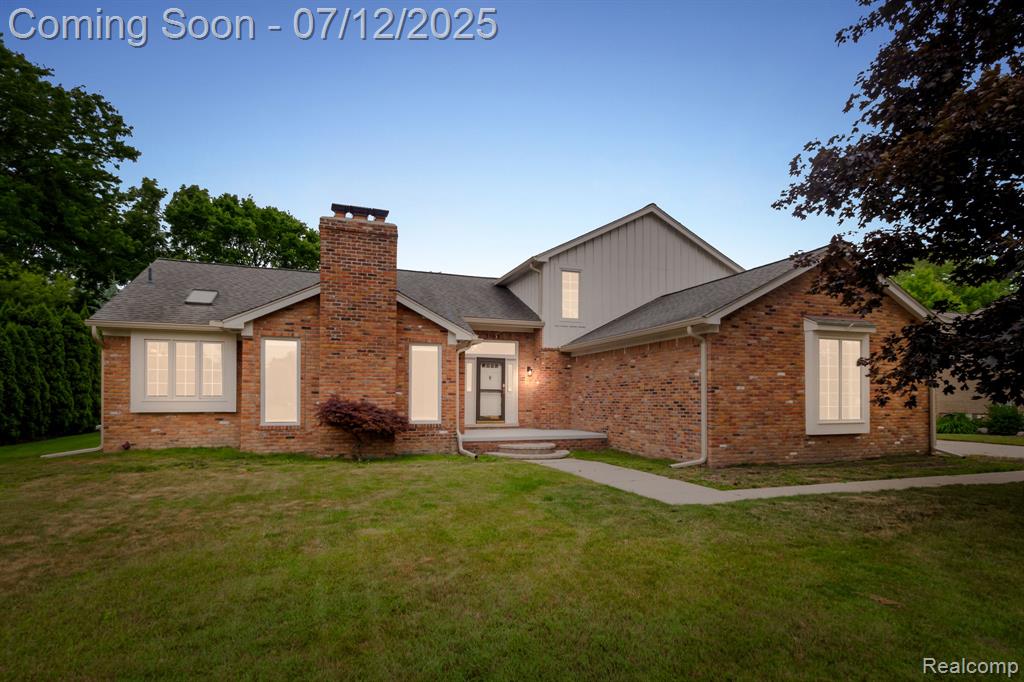 3565 Aynsley Drive , Rochester Hills, Michigan image 1
