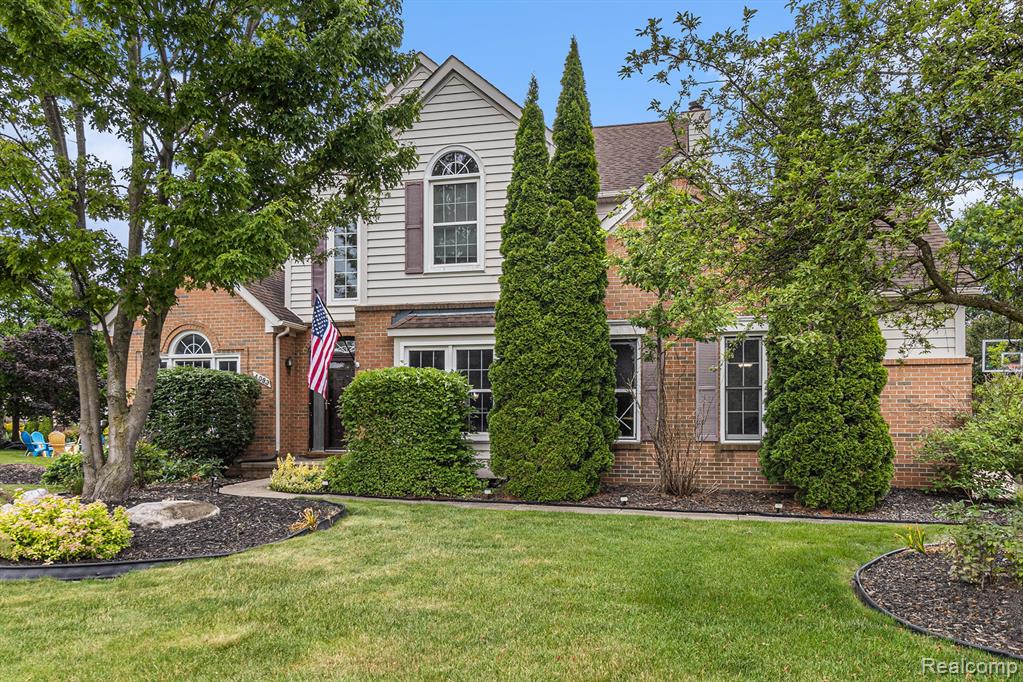 4093 Villager Drive , Lake Orion, Michigan image 1