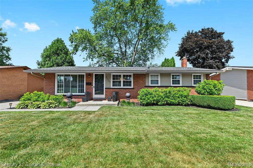 31201 Kenwood Avenue , Madison Heights, Michigan image 1
