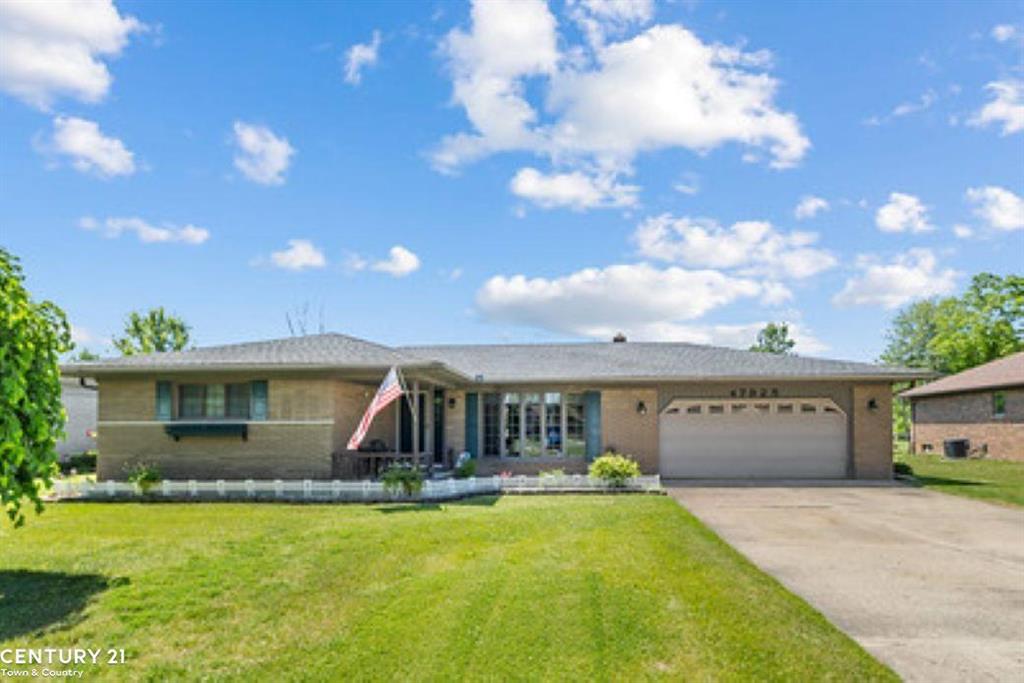 47925 Mallard Drive , Chesterfield, Michigan image 1