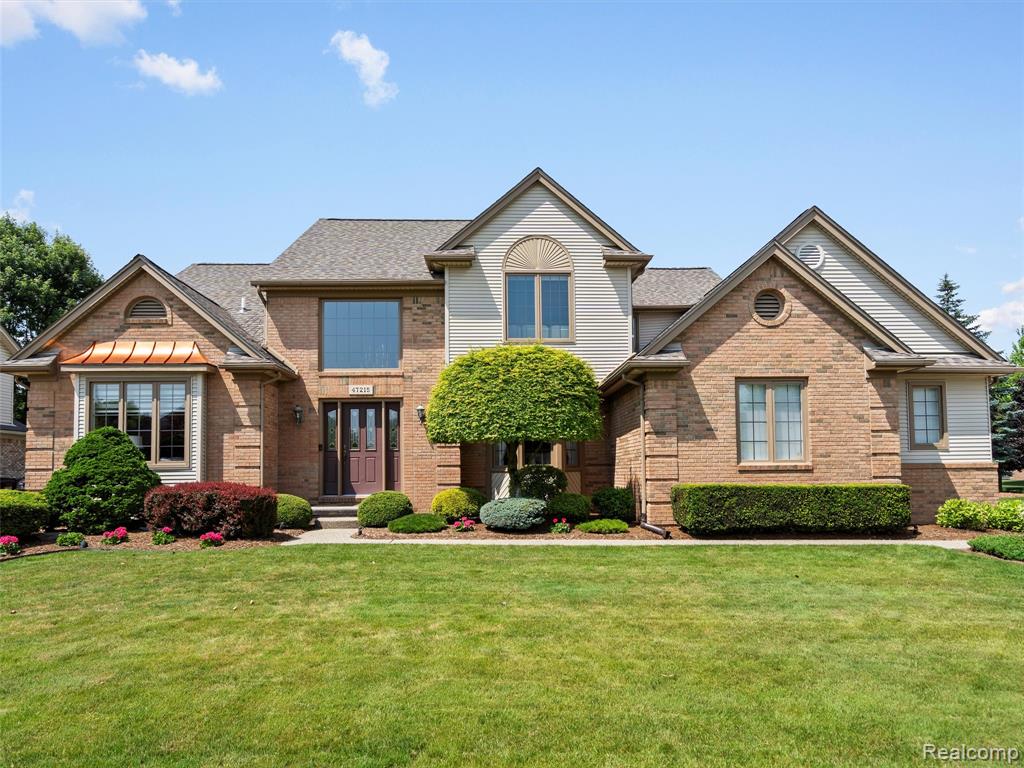 47215 Robins Nest Drive , Utica, Michigan image 1