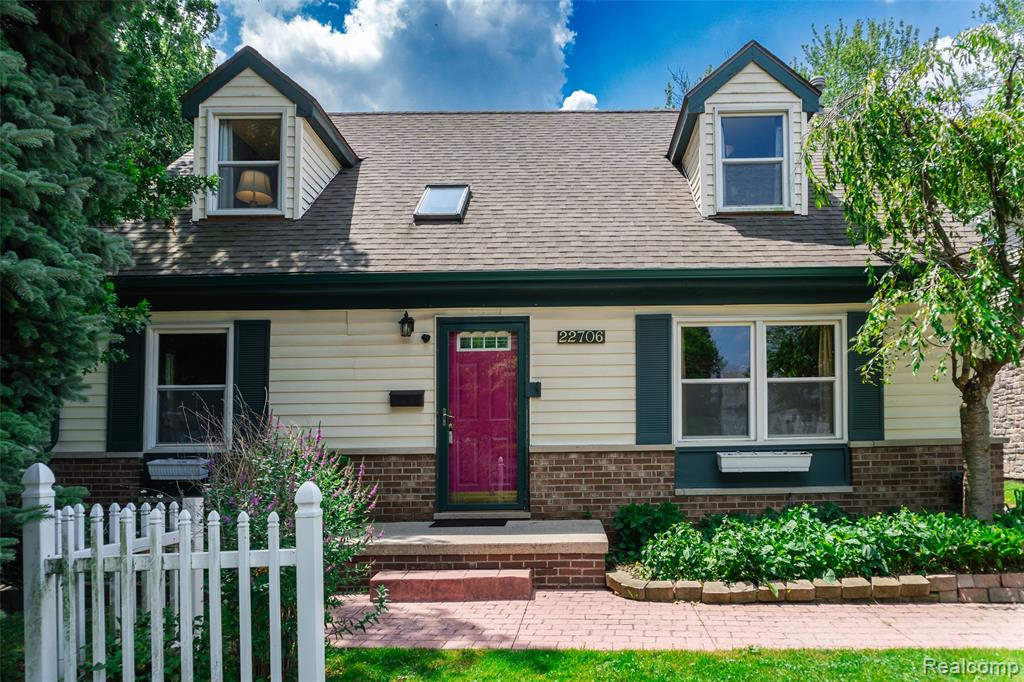 22706 Clairwood Street , St. Clair Shores, Michigan image 1