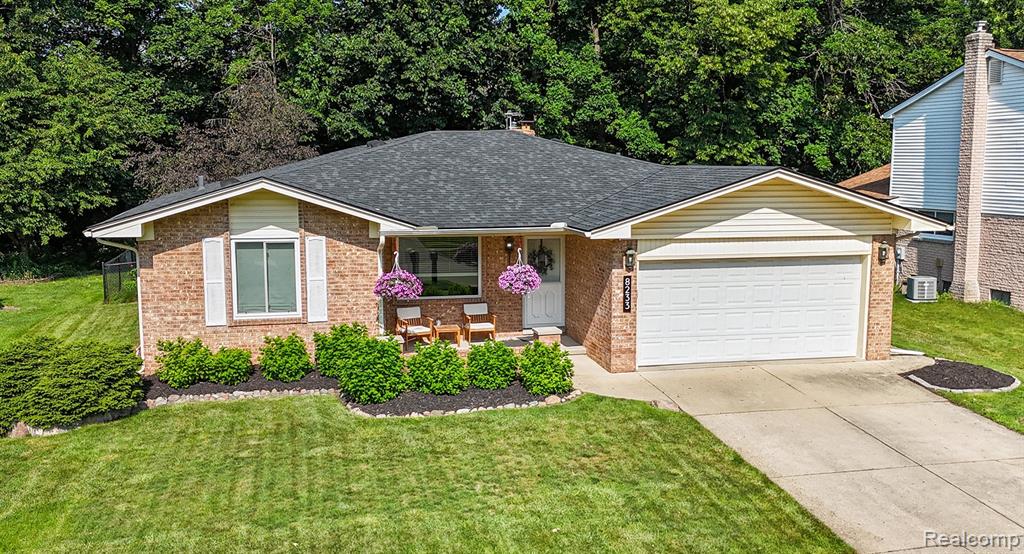 8233 Sandpiper Street , Canton, Michigan image 1