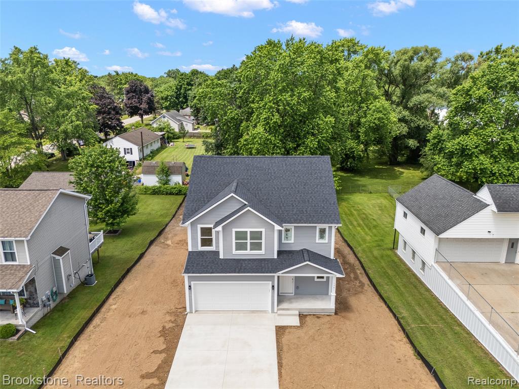 1381 Airway Dr  , Waterford, Michigan image 1