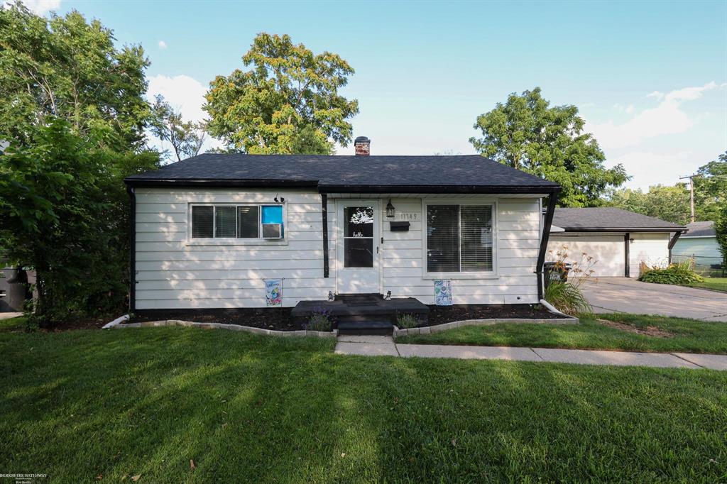 11749 Syracuse Road , Taylor, Michigan image 1
