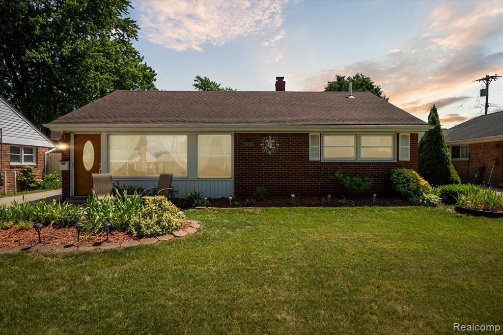 18735 Valade Street , Riverview, Michigan image 1
