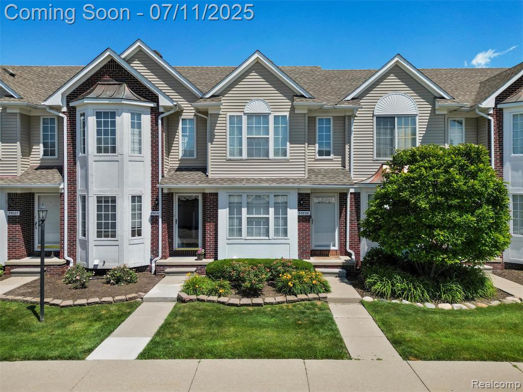 35033 Windsor Drive , New Baltimore, Michigan image 1
