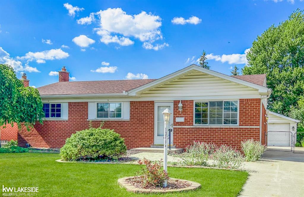 13765 Iowa Dr Drive , Warren, Michigan image 1