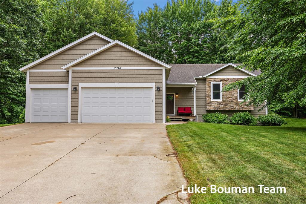 13274 Stoneway Court , Nunica, Michigan image 1