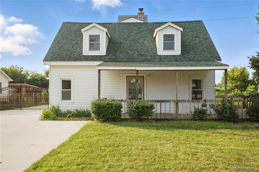 420 Wellsboro Street , Walled Lake, Michigan image 1