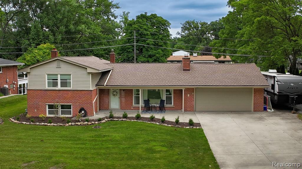 21102 Knudsen Drive , Grosse Ile, Michigan image 1