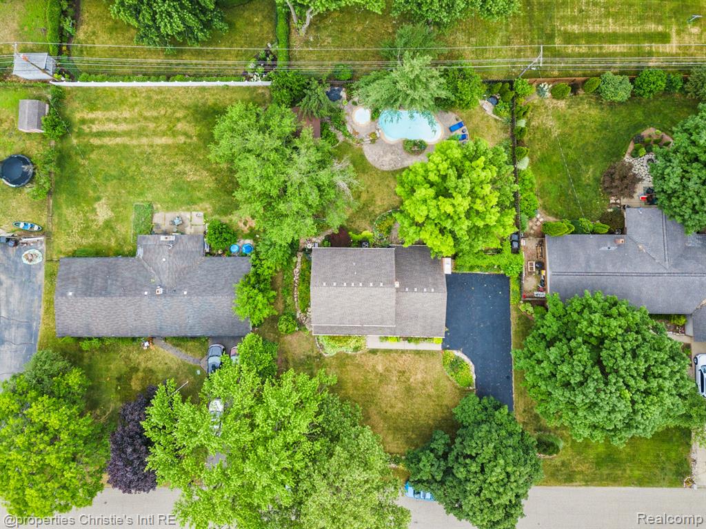 4247 Morningview Drive , Shelby Twp, Michigan image 1