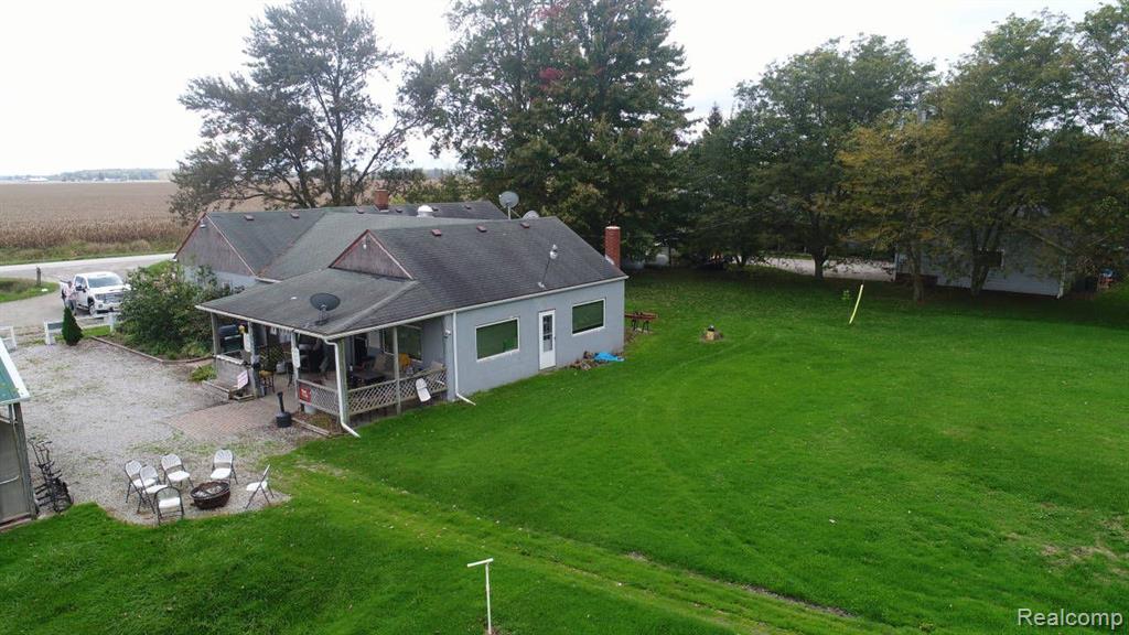 15886 Speaker Road , Yale, Michigan image 1