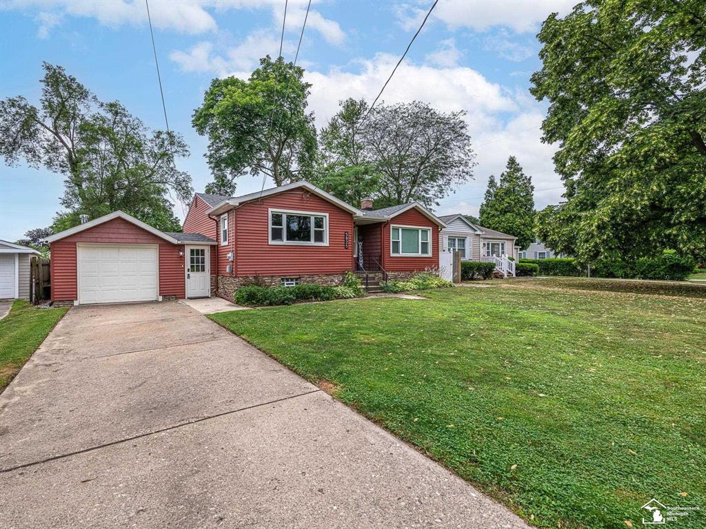 5825 Edgewood Boulevard , Monroe, Michigan image 1