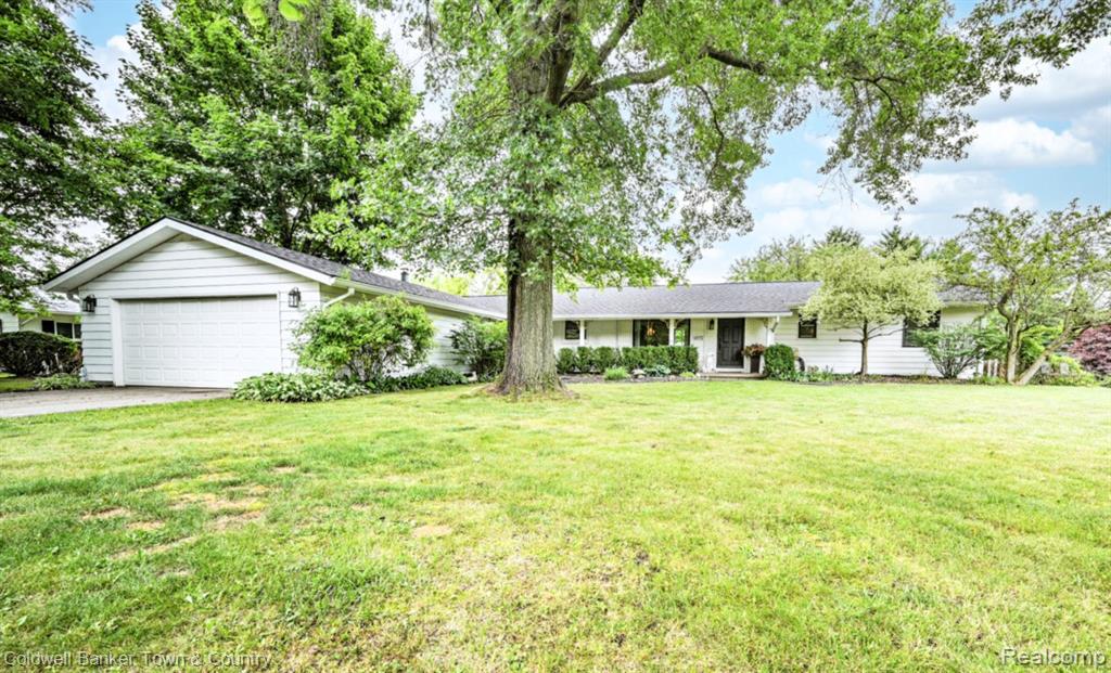1072 Willow Lane , Howell, Michigan image 1