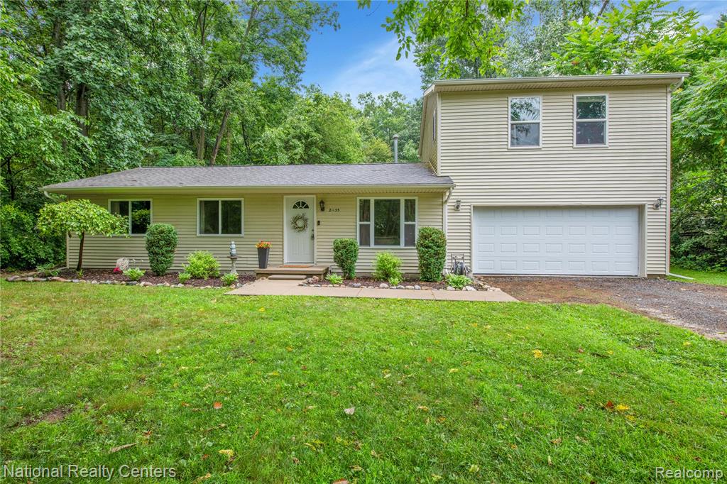 21135 Elwell Road , Belleville, Michigan image 1