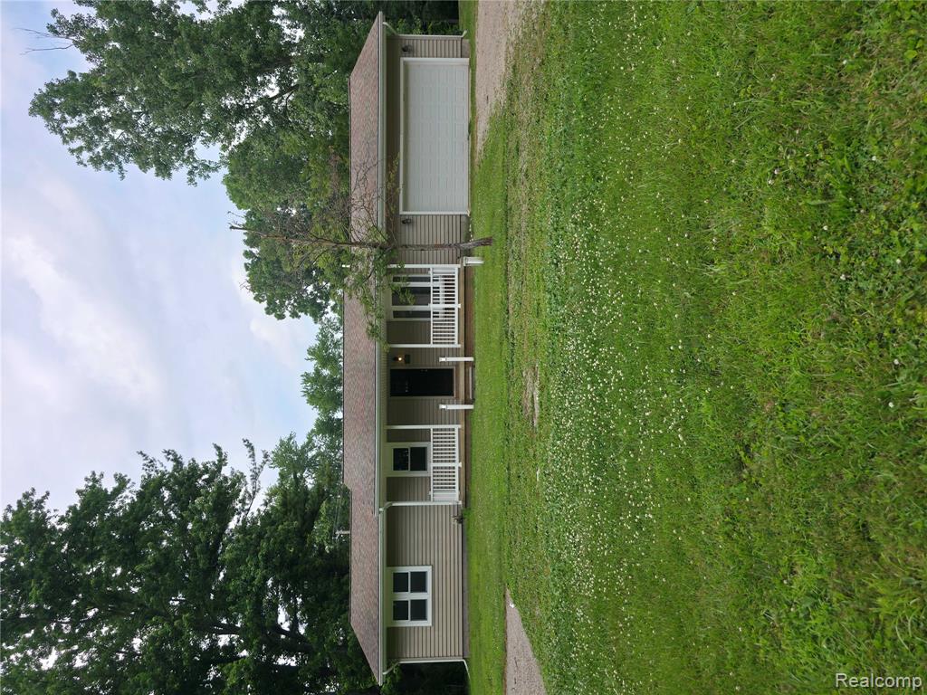 70 Henderson Road , Howell, Michigan image 1