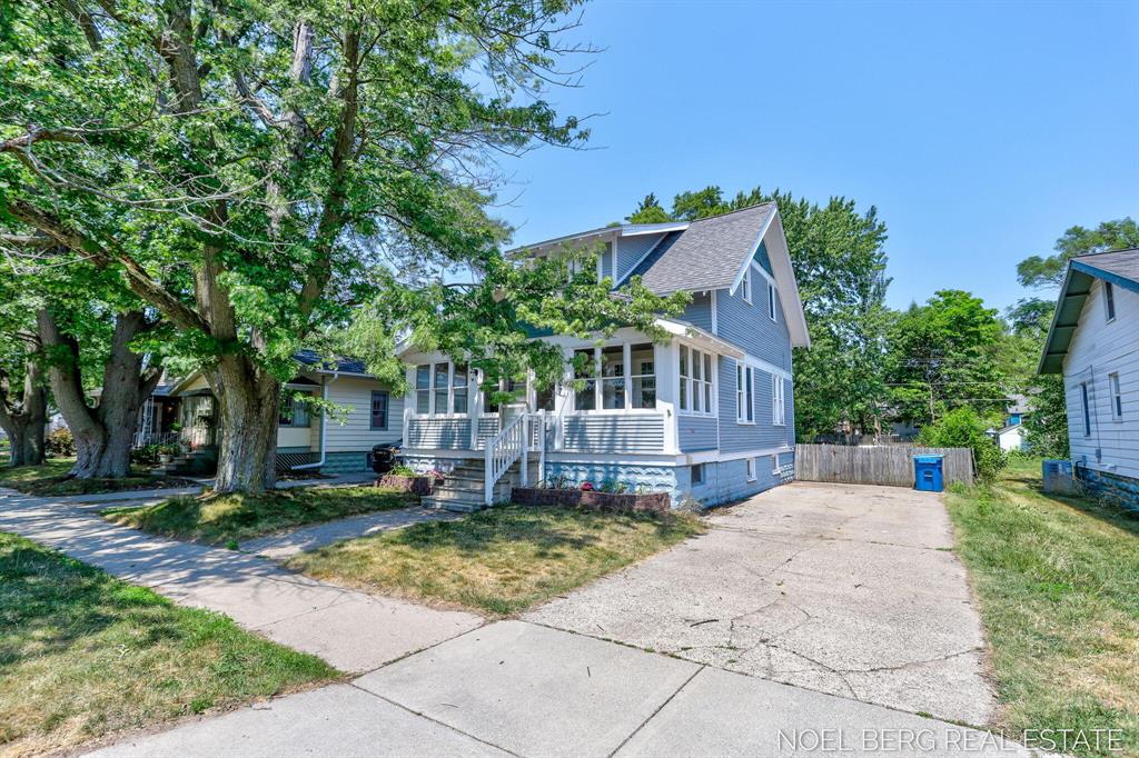 1307 Waverly Avenue , Grand Haven, Michigan image 1