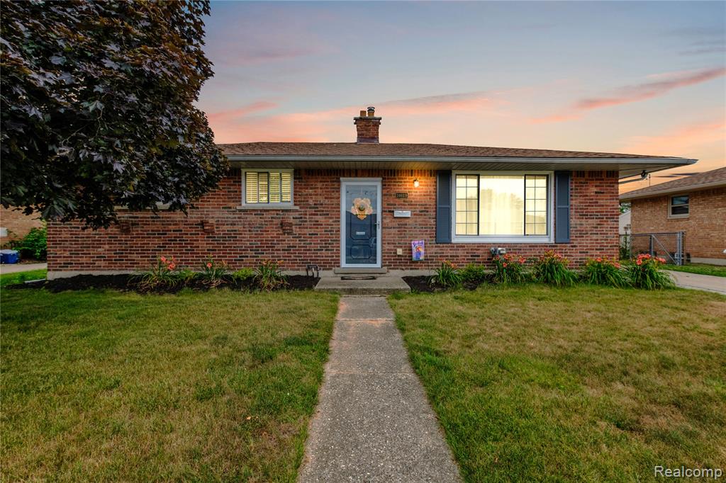 34019 Arrowhead Street , Canton, Michigan image 1