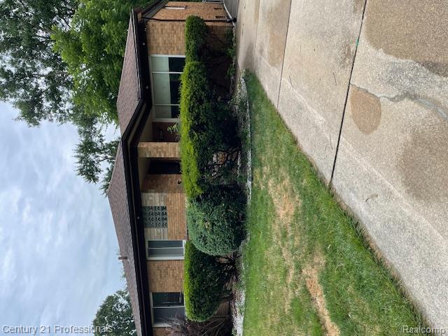 21911 Kenosha Street , Oak Park, Michigan image 1