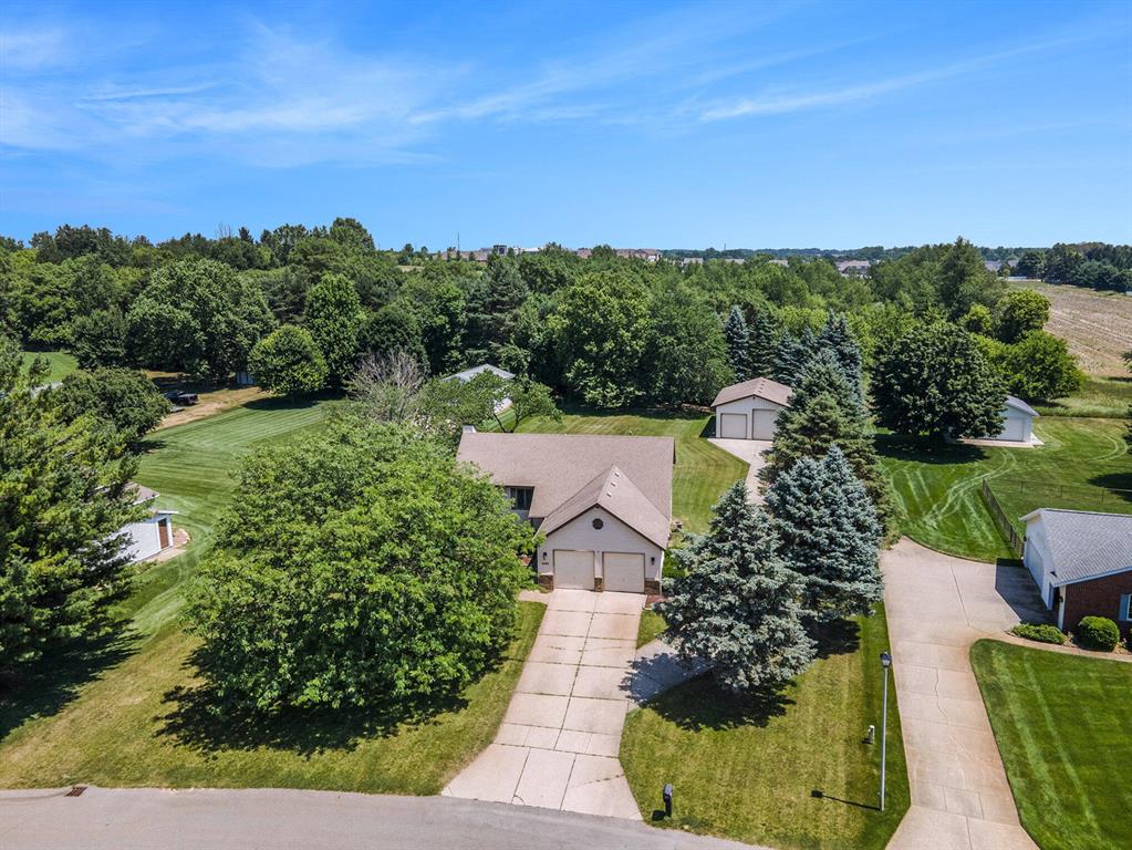 6580 Sunflower Drive Sw, Byron Center, Michigan image 1