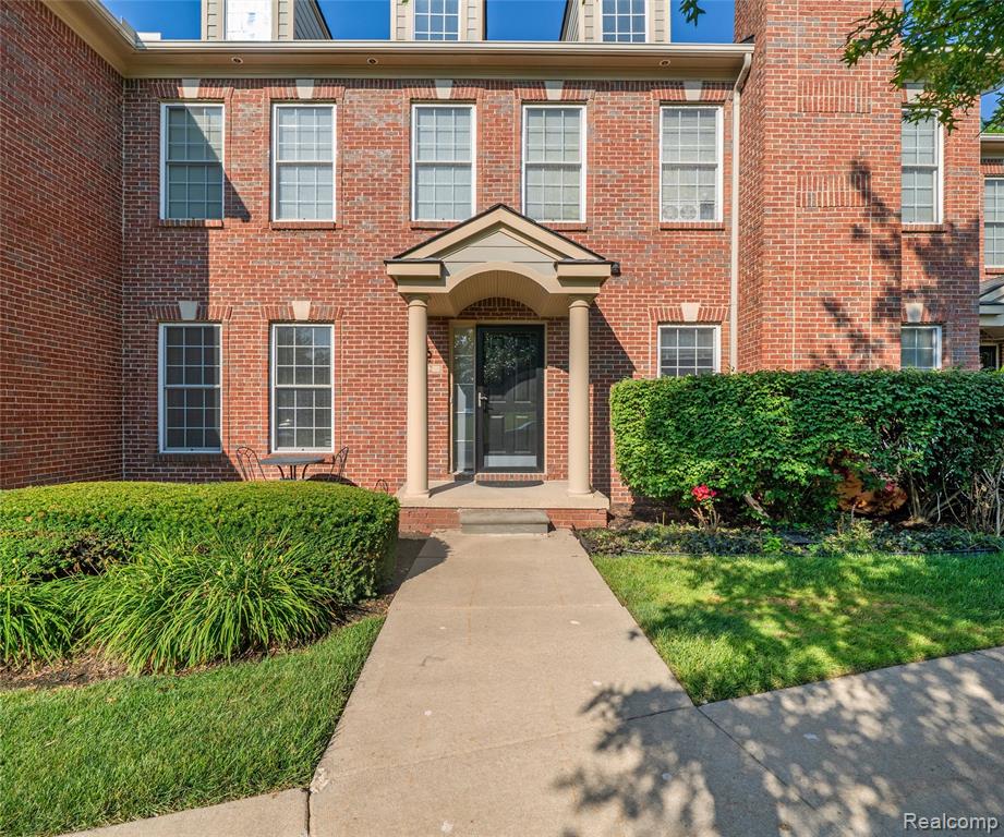 282 N Village Way  #38, Canton, Michigan image 1