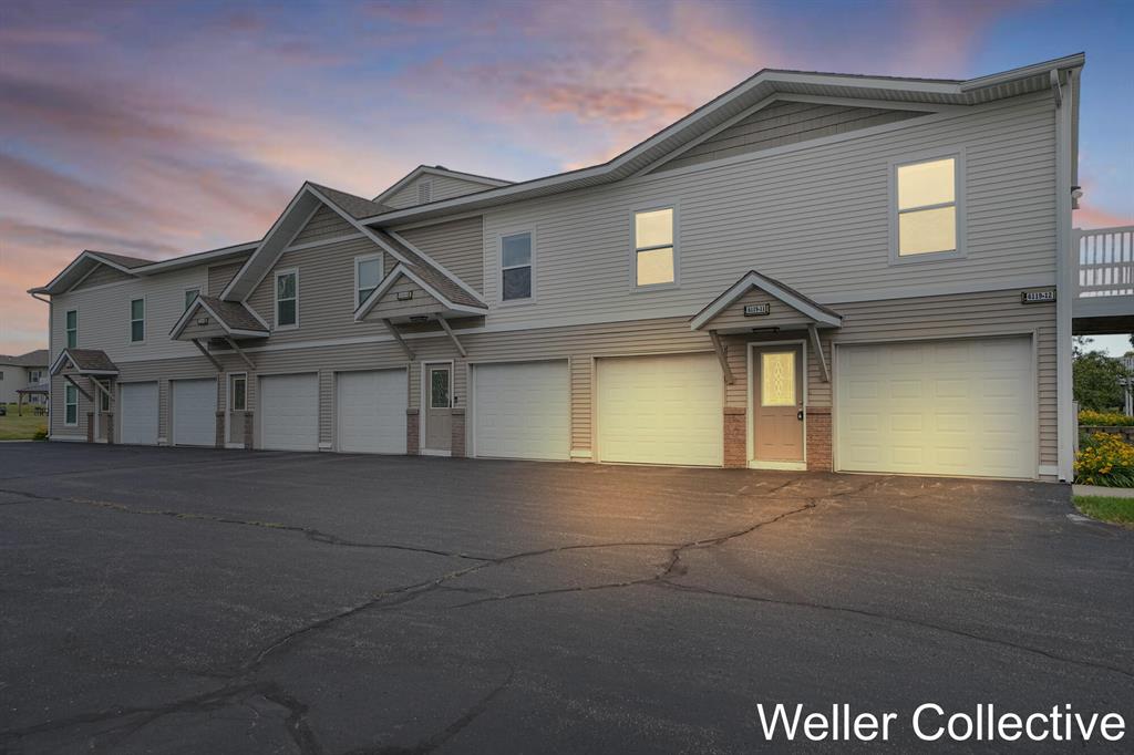 6119 E Fieldstone Hills Drive  #11, Caledonia, Michigan image 1