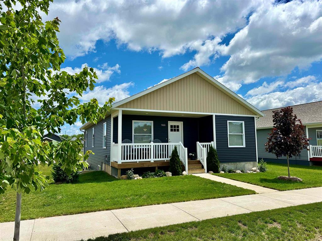 900 Sienna Street , Traverse City, Michigan image 1