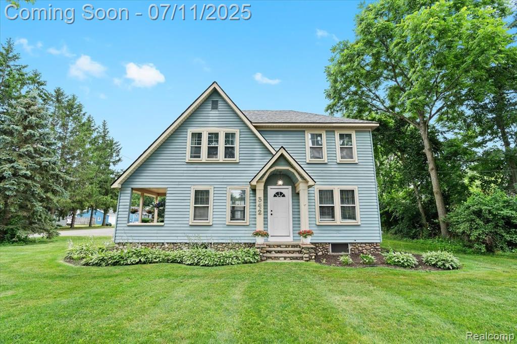 342 King Street , Highland, Michigan image 1