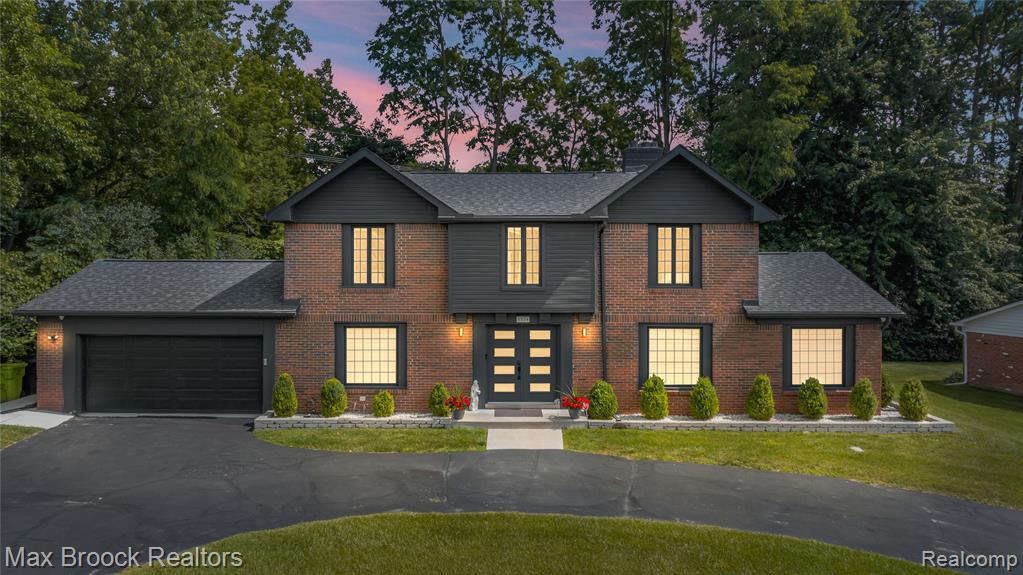 5534 Apple Ridge Trail , West Bloomfield, Michigan image 1