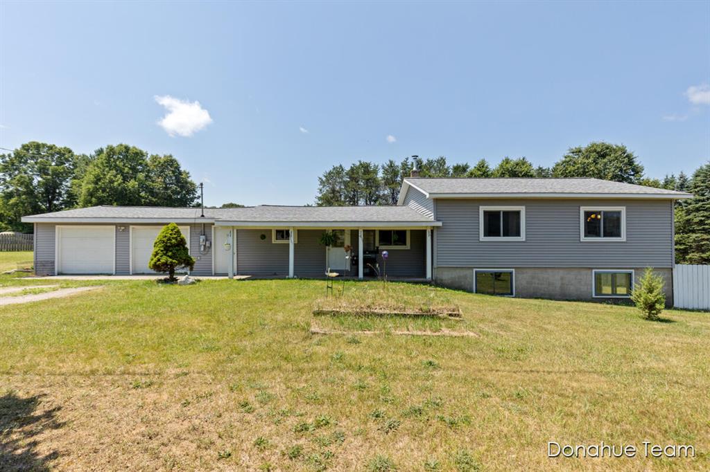 4875 Ferris Avenue , Newaygo, Michigan image 1