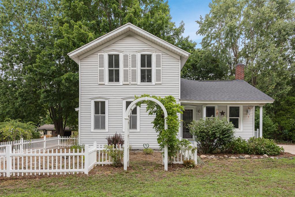 517 W Lakewood Boulevard , Holland, Michigan image 1