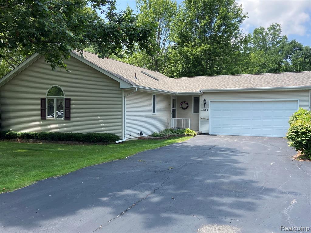 11656 Hawthorne Glen Drive , Grand Blanc, Michigan image 1