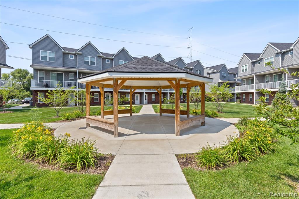 3989 Trailwaycommons Circle , Auburn Hills, Michigan image 1