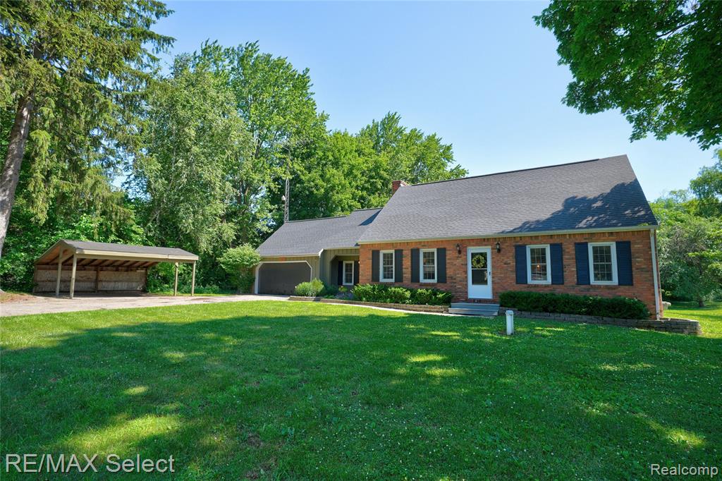 1406 Country View Lane , Flint, Michigan image 1