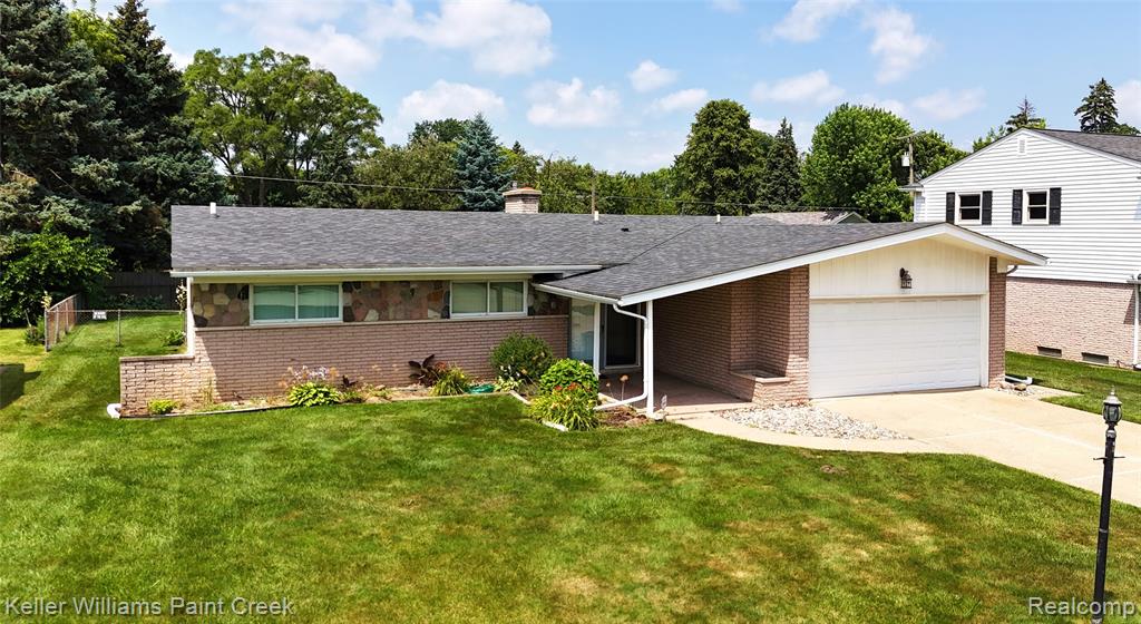 36819 Maas Drive , Sterling Heights, Michigan image 1